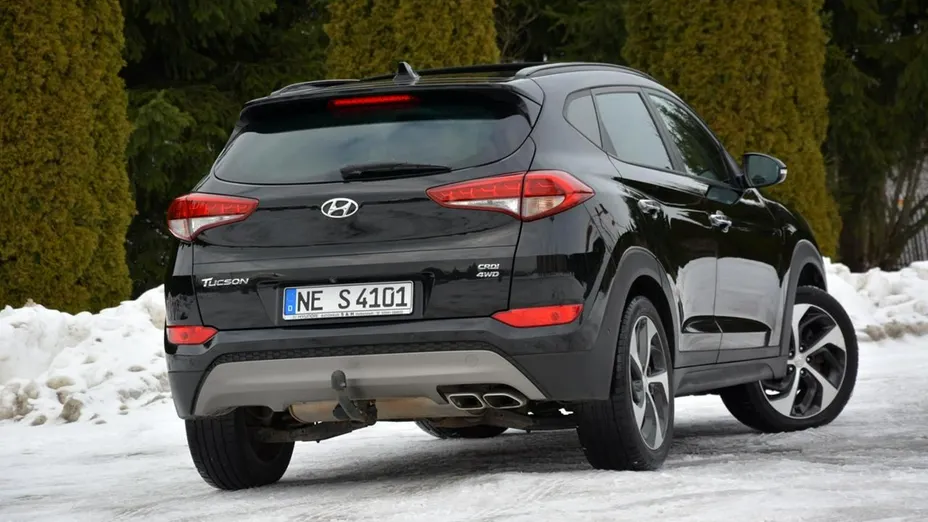 HYUNDAI Tucson -