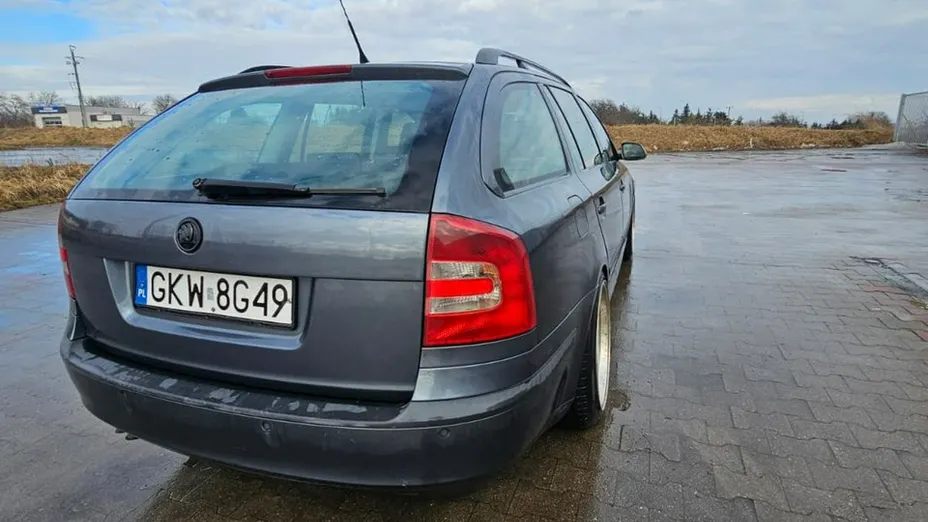 SKODA Octavia -