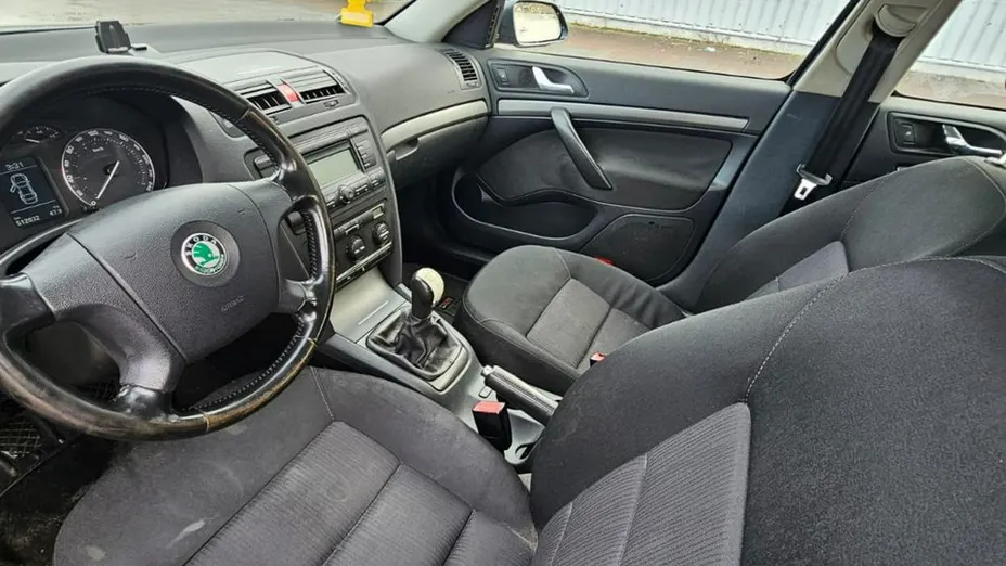SKODA Octavia -