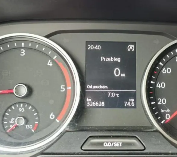 MERCEDES-BENZ GLA -