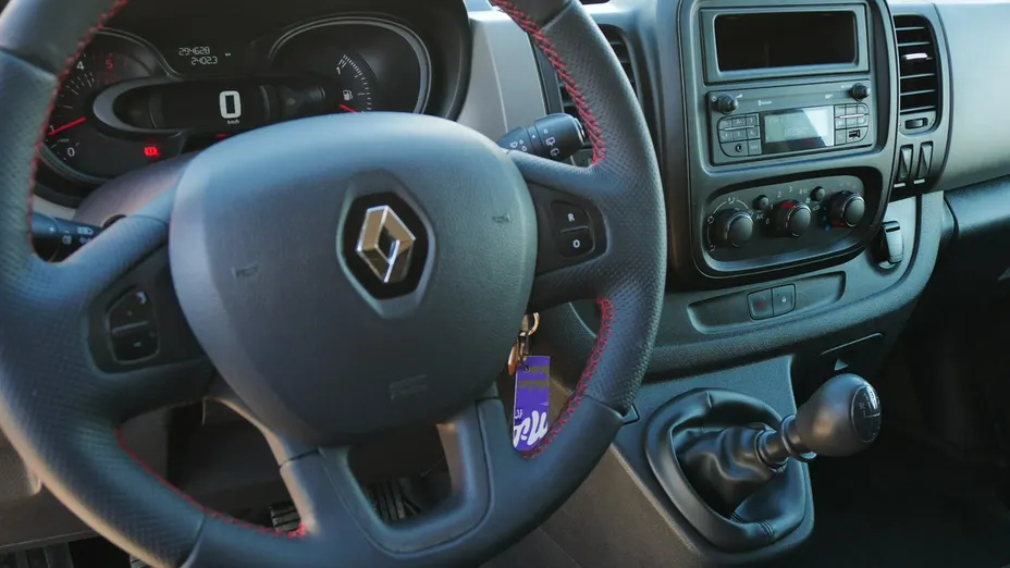 RENAULT Trafic -