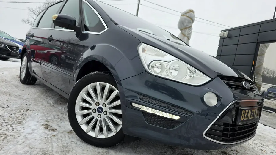 FORD S-MAX -