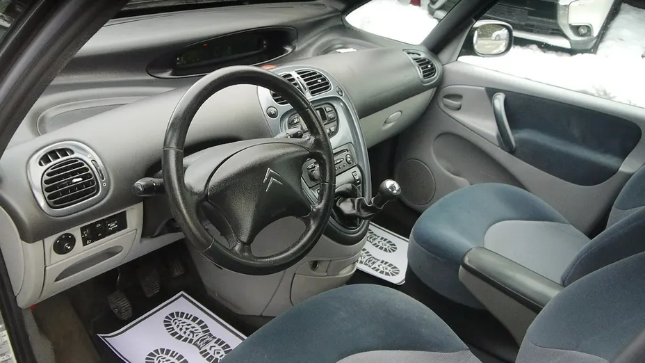 CITROEN Xsara Picasso -
