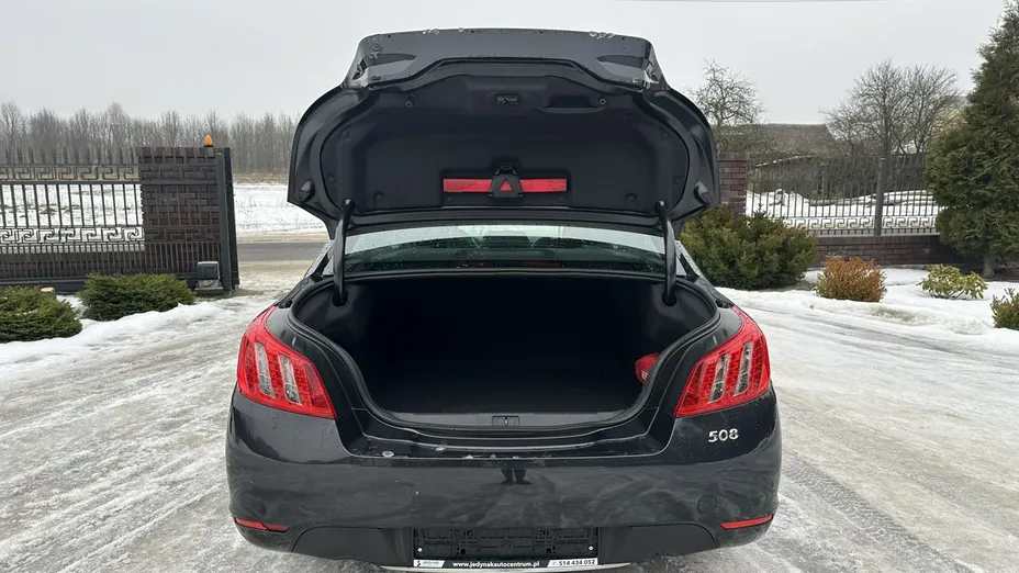 PEUGEOT 508 -