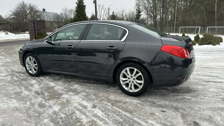 PEUGEOT 508 -