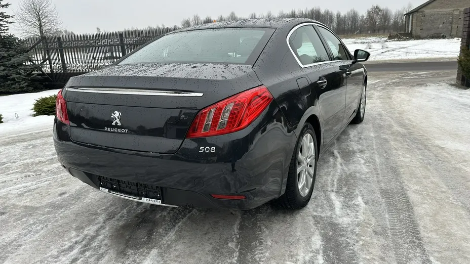 PEUGEOT 508 -