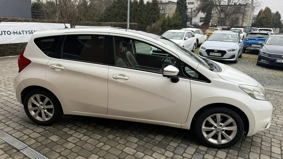 NISSAN Note -