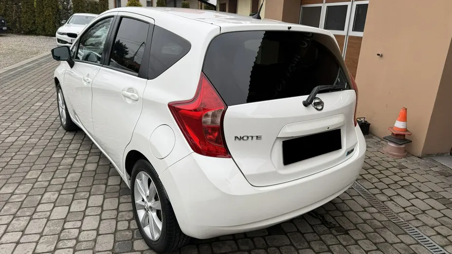 NISSAN Note -