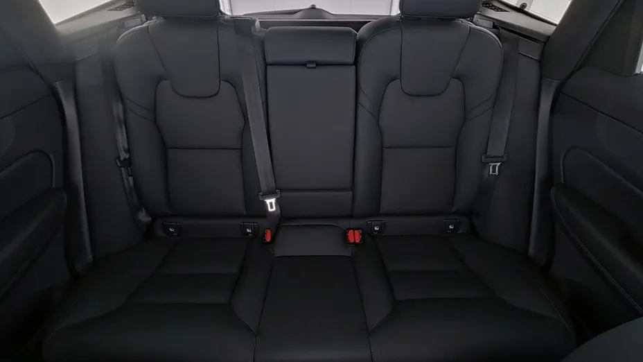 VOLVO XC60 -