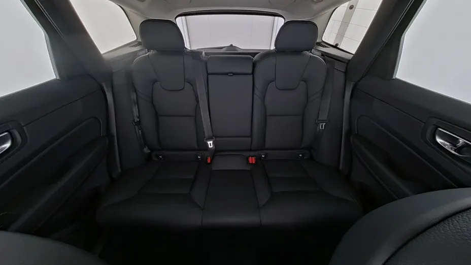 VOLVO XC60 -