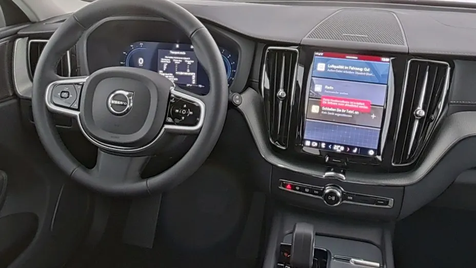 VOLVO XC60 -