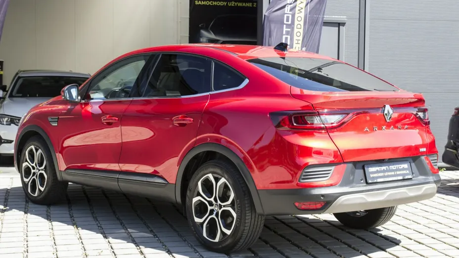 RENAULT Arkana -
