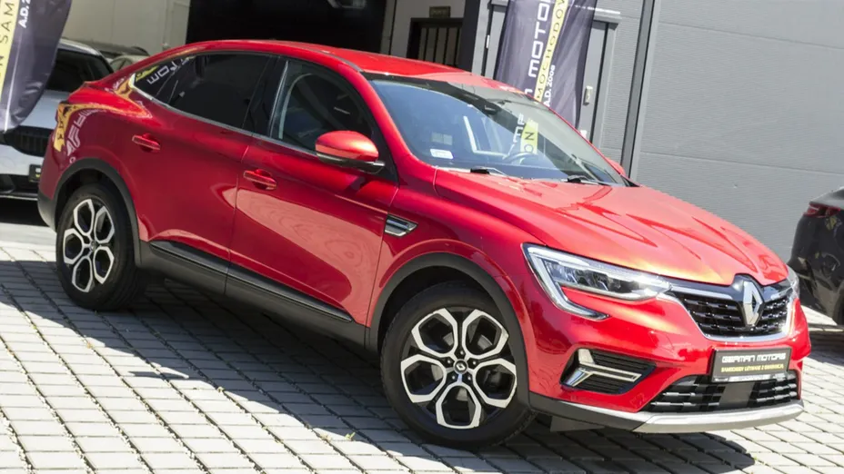 RENAULT Arkana -