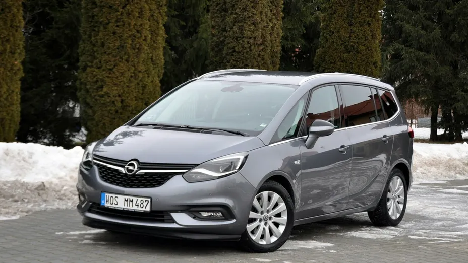 OPEL Zafira -