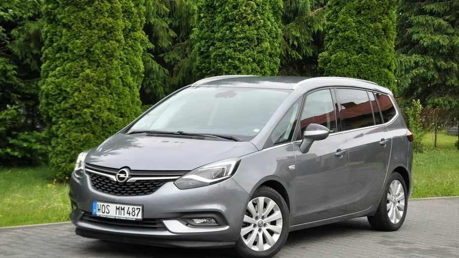 OPEL Zafira -