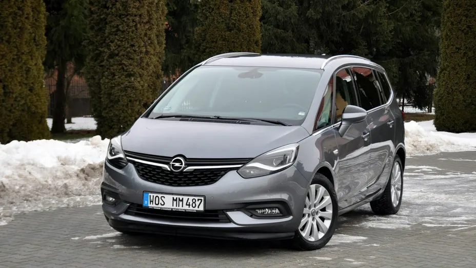 OPEL Zafira -