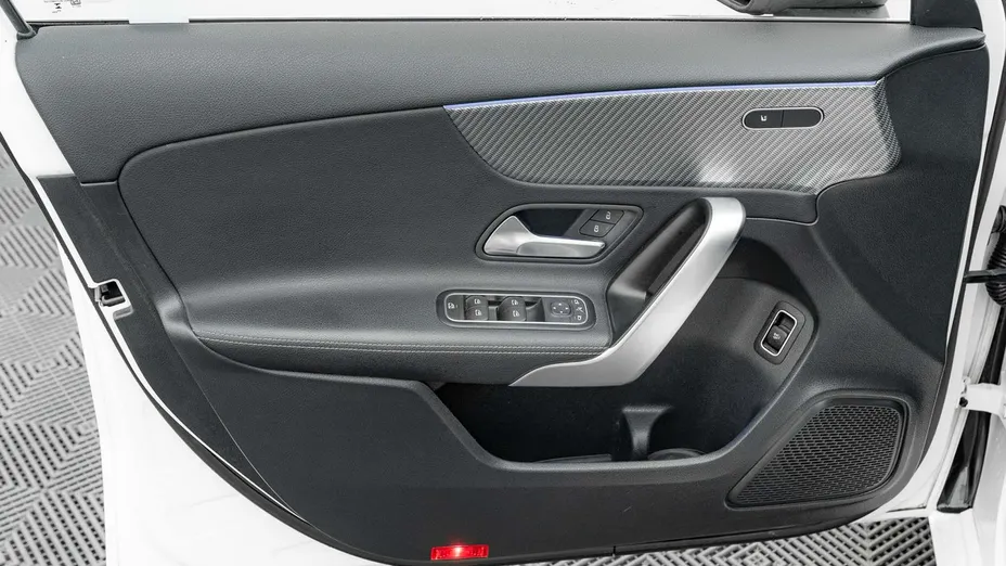 MERCEDES-BENZ A Klasa -