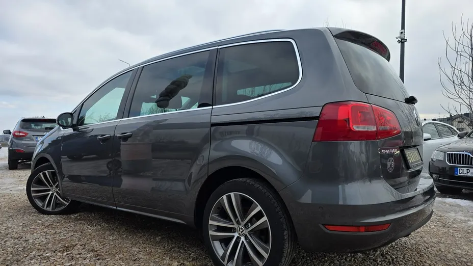 VOLKSWAGEN Sharan -