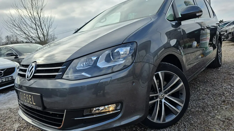 VOLKSWAGEN Sharan -