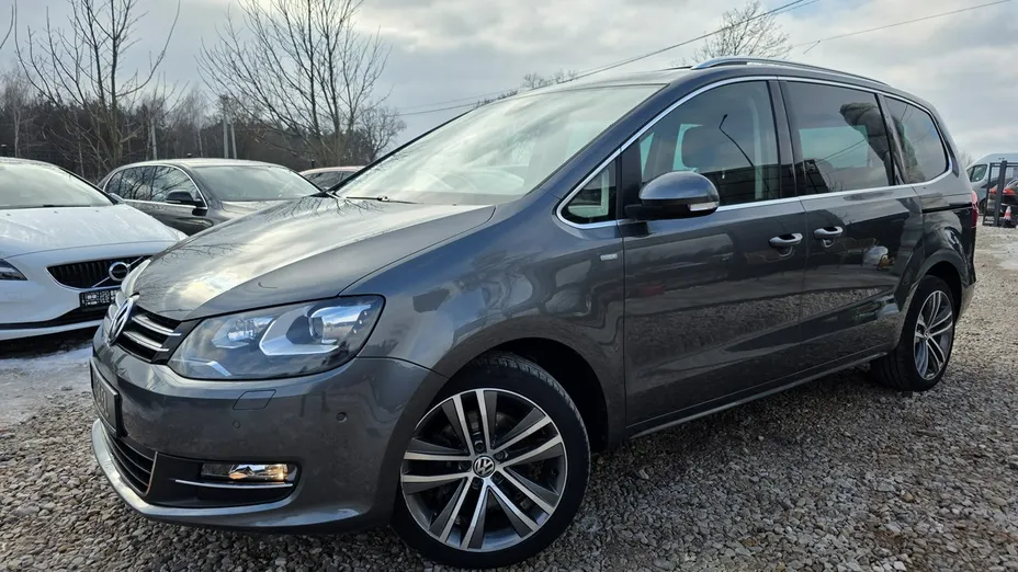 VOLKSWAGEN Sharan -