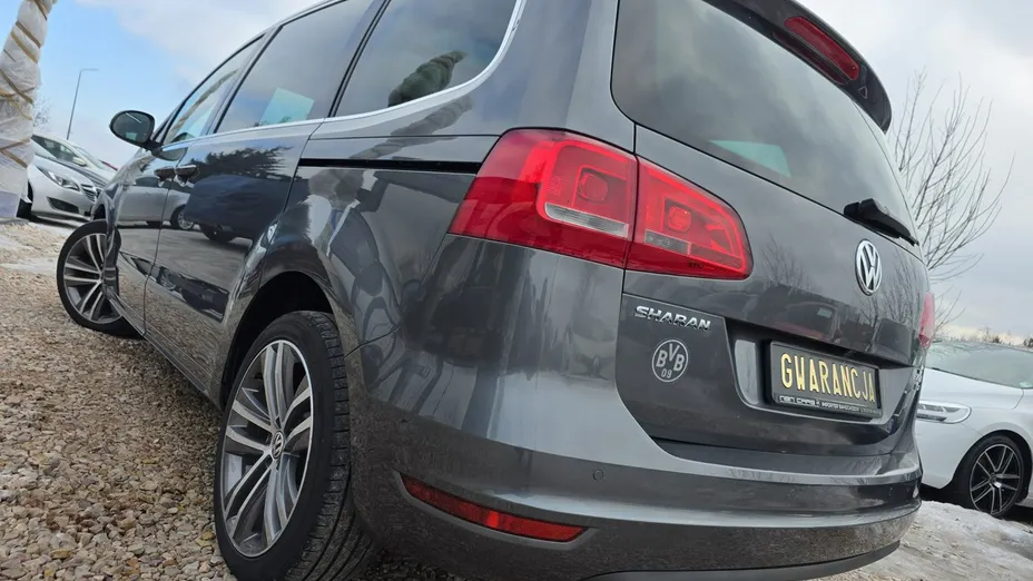 VOLKSWAGEN Sharan -