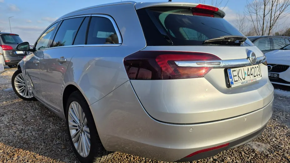 OPEL Insignia -