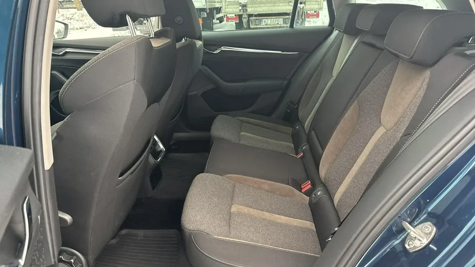 SKODA Octavia -