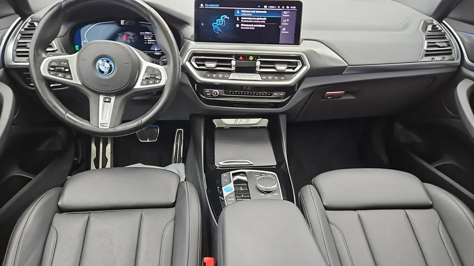 BMW iX3 -