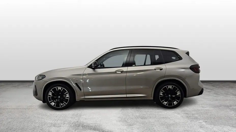 BMW iX3 -