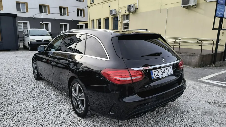 MERCEDES-BENZ C Klasa -