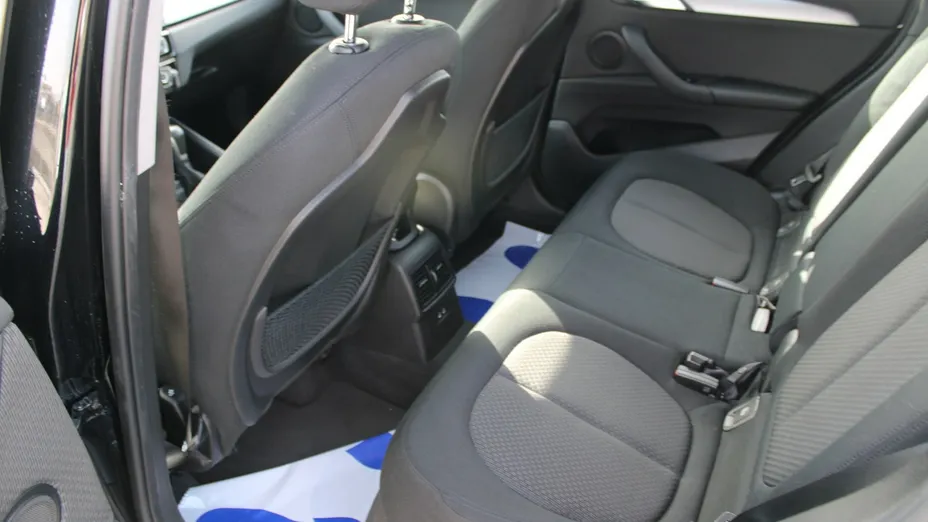 BMW X1 -