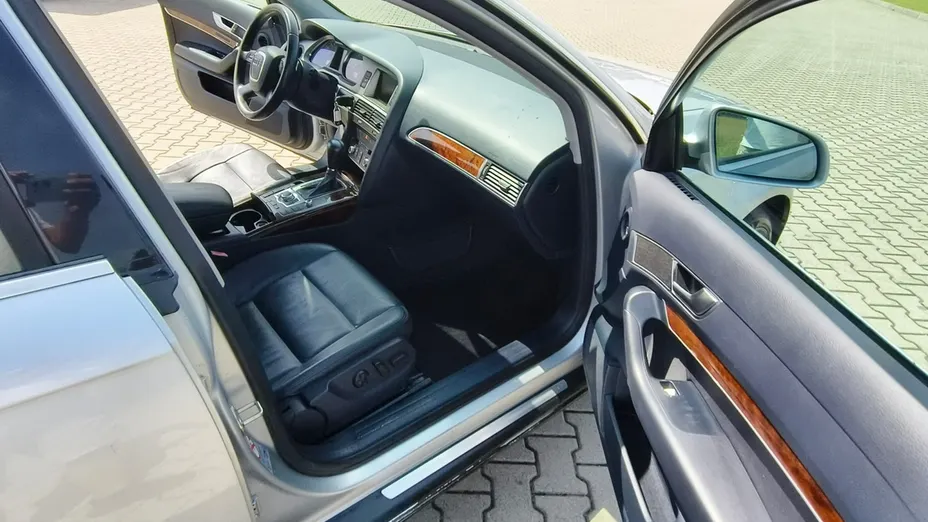 AUDI A6 Avant -