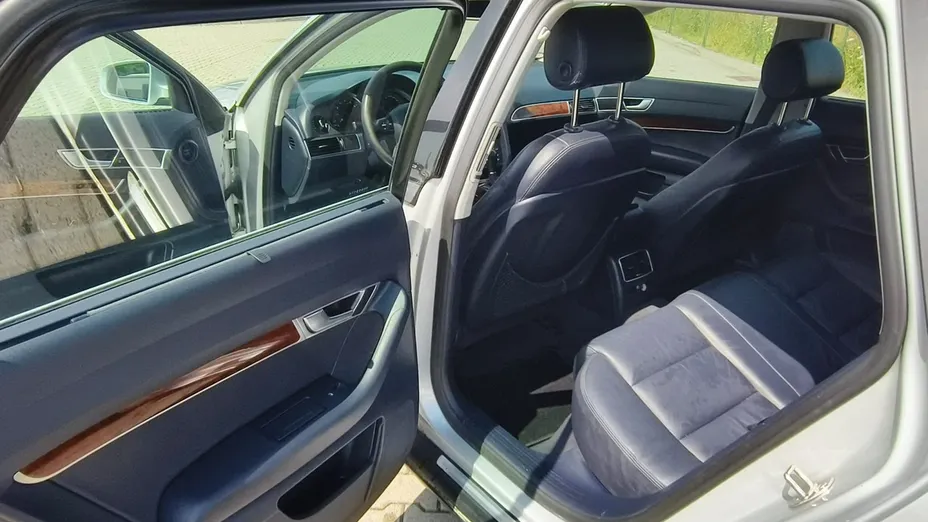 AUDI A6 Avant -