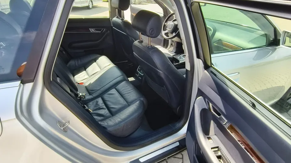 AUDI A6 Avant -