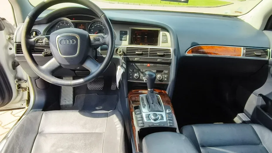 AUDI A6 Avant -