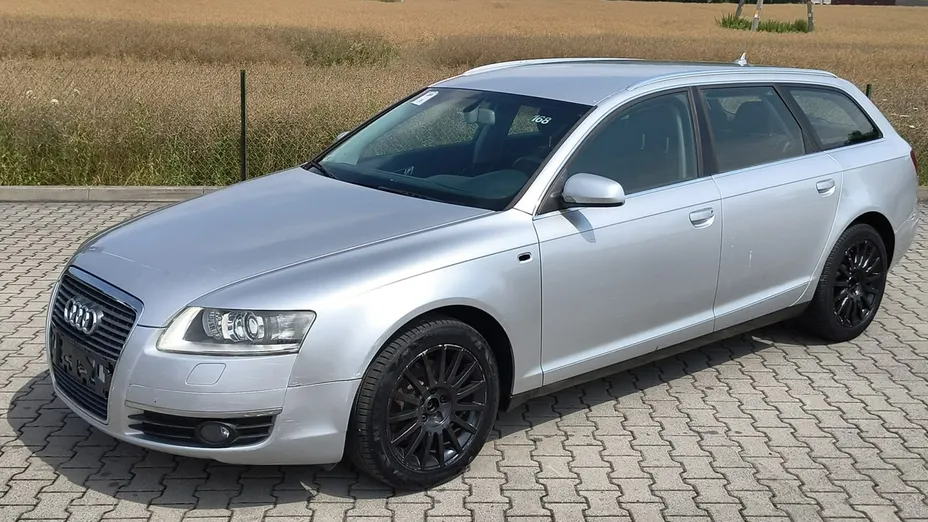 AUDI A6 Avant -