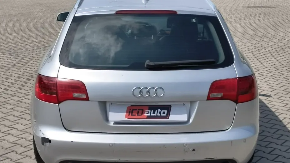 AUDI A6 Avant -