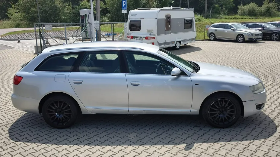 AUDI A6 Avant -