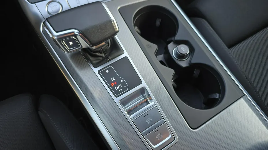 AUDI A6 Avant -