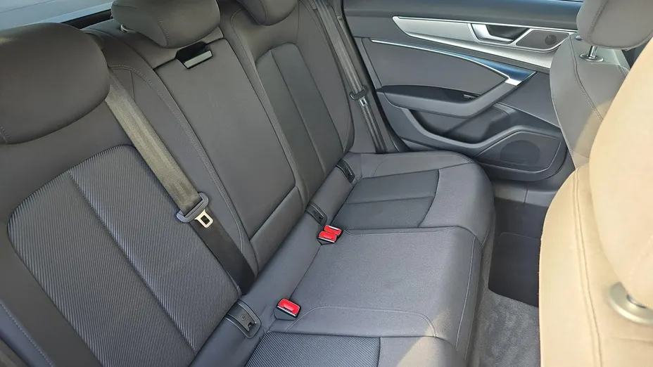 AUDI A6 Avant -
