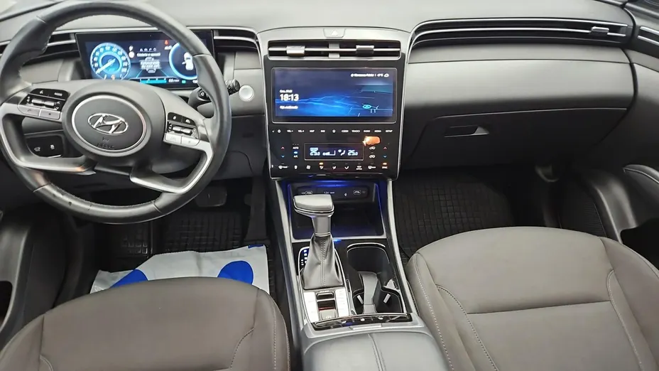 HYUNDAI Tucson -