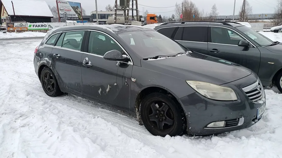 OPEL Insignia -