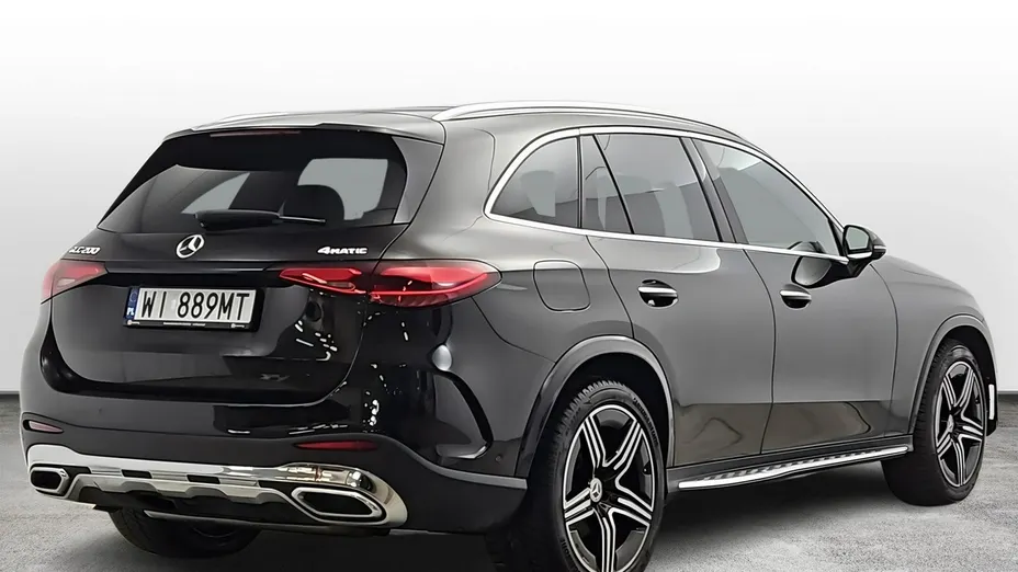 MERCEDES-BENZ GLC -