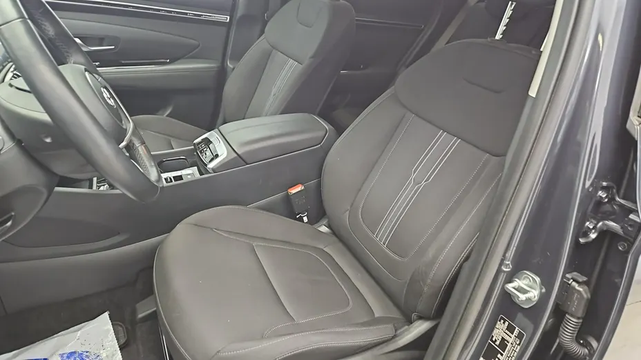 HYUNDAI Tucson -