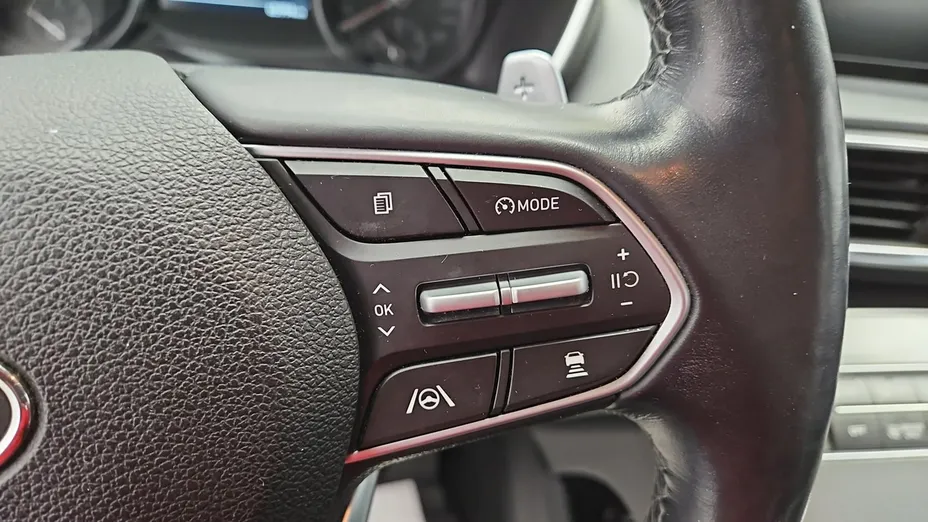 HYUNDAI Santa Fe -