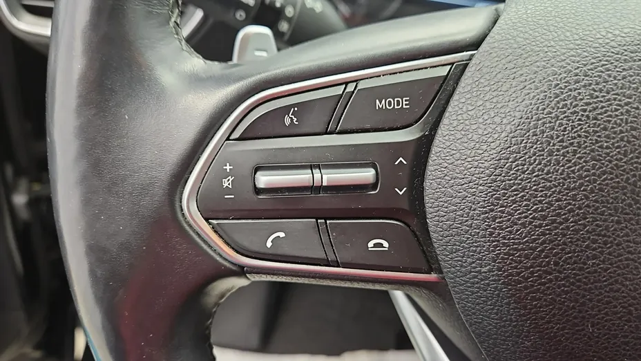 HYUNDAI Santa Fe -