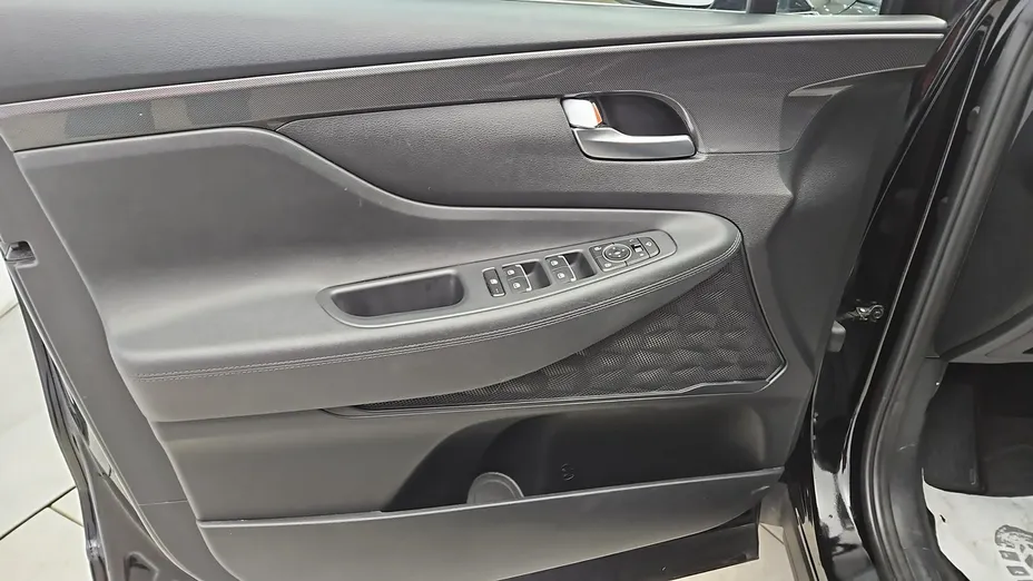 HYUNDAI Santa Fe -