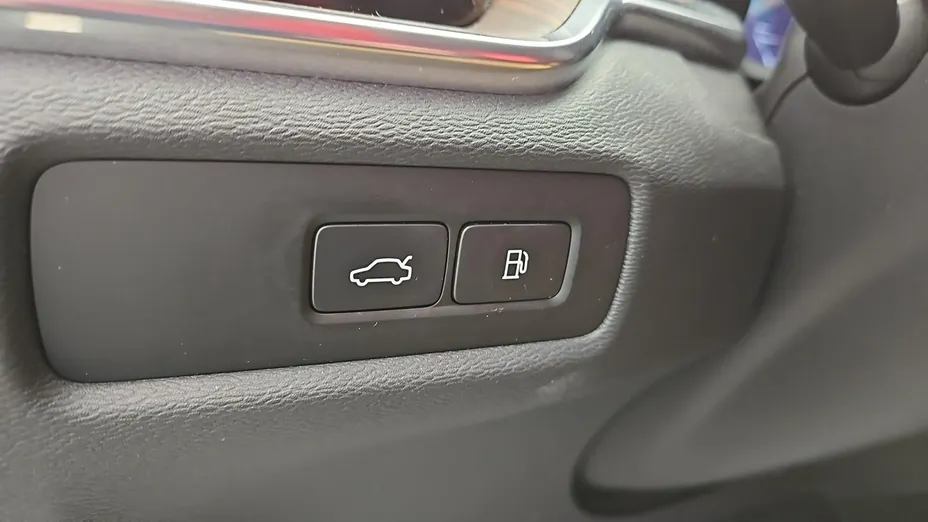 VOLVO V60 -