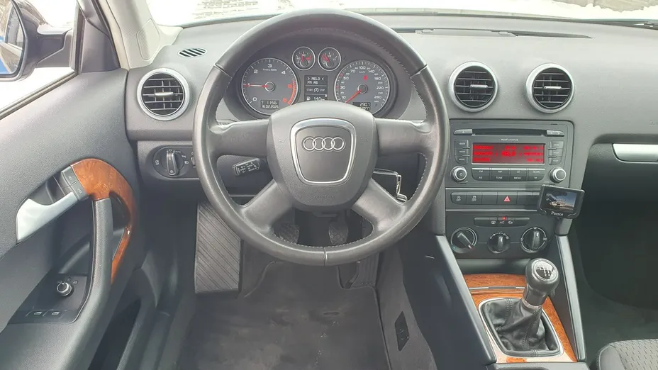 AUDI A3 -