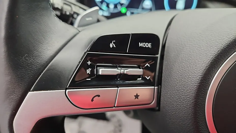 HYUNDAI Tucson -